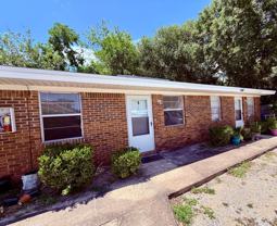 108 Scranton St - Photo 1 of 1