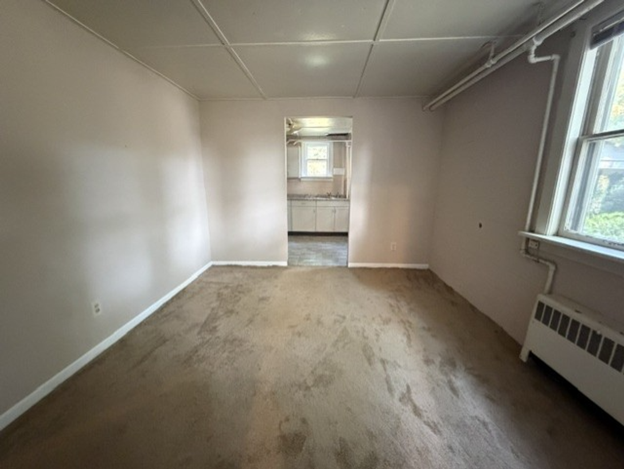 433 Allenford St - Photo 5 of 24