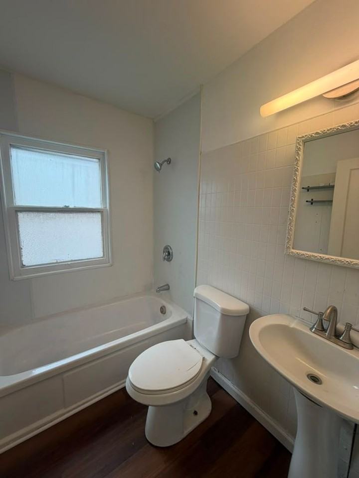 12704 Christine Ave - Photo 4 of 23