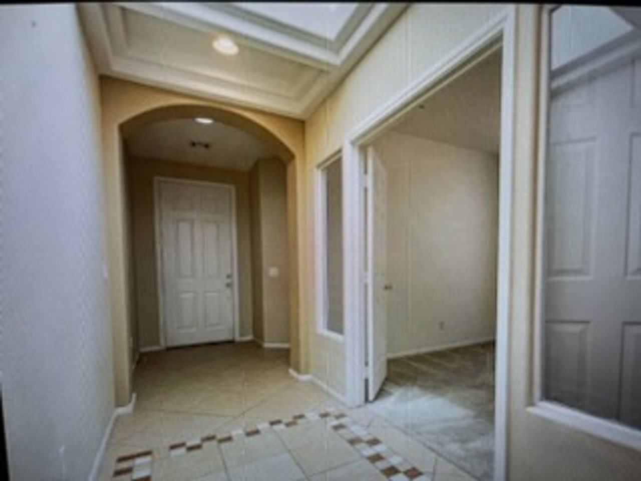 11421 Drappo Ave - Photo 2 of 18