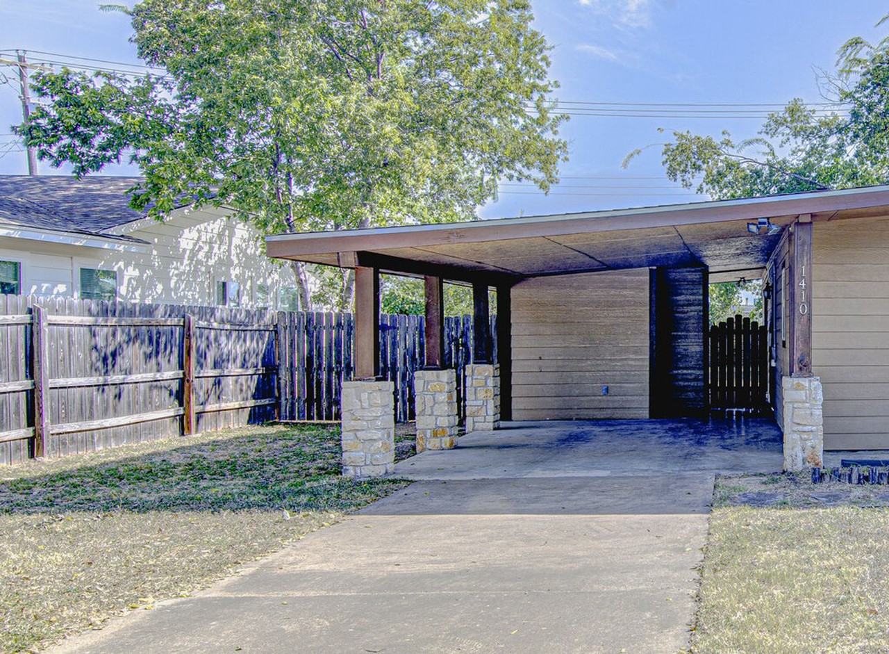 1410 Kamar Dr - Photo 2 of 23