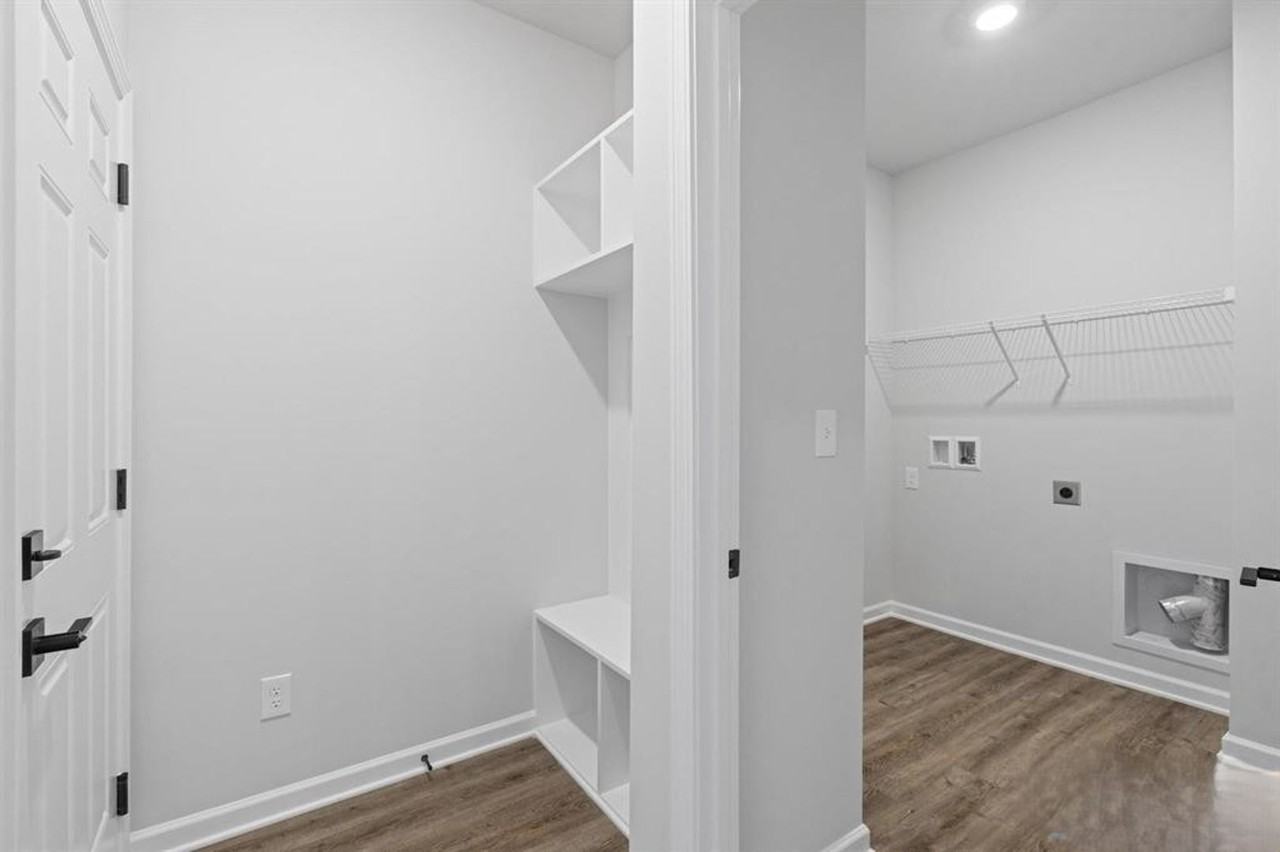 127 Huffman St - Photo 6 of 11
