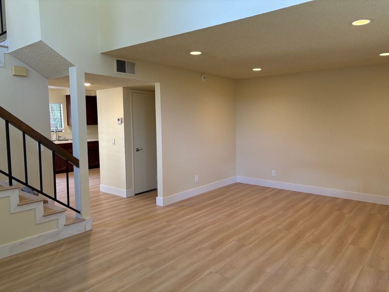 6865 Valley Circle Blvd #8 - Photo 7 of 37