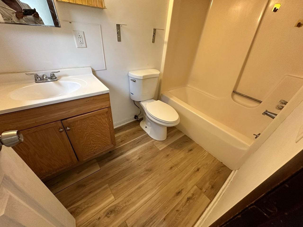 1025 Lynn Ave - Photo 6 of 21