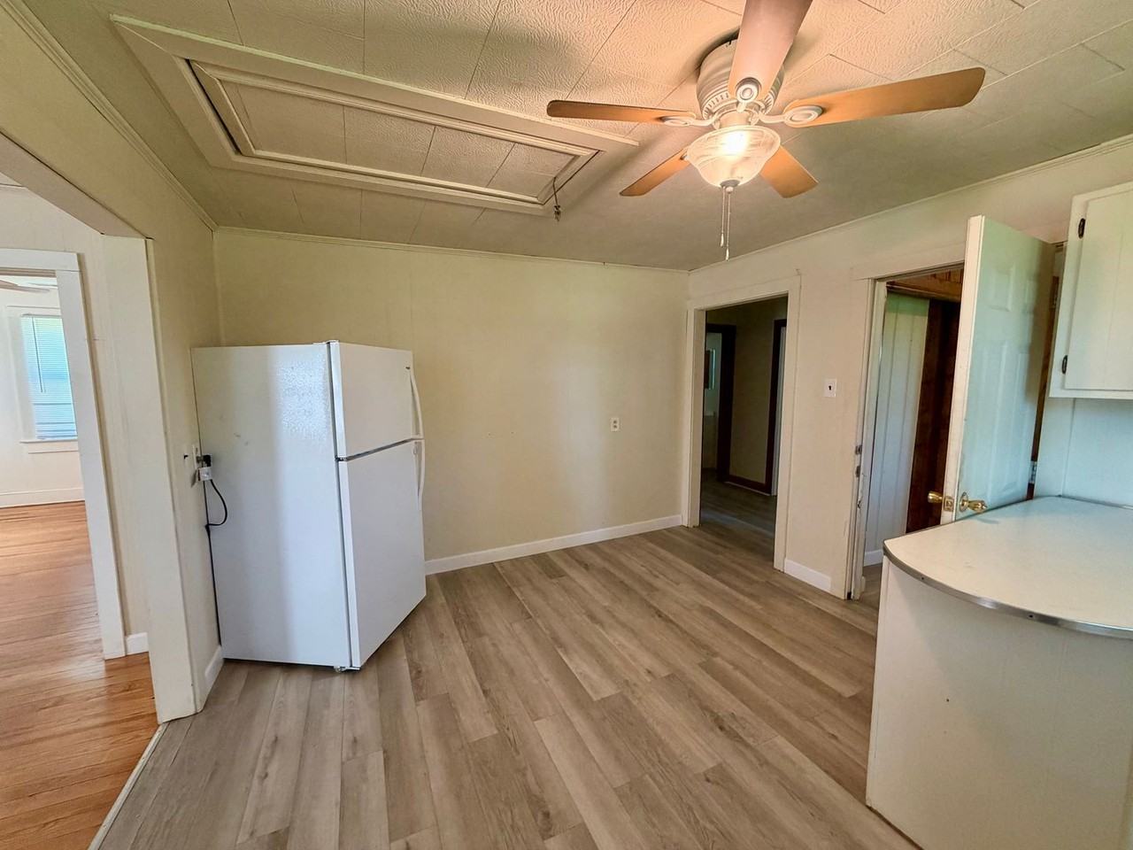 6515 Trottinridge Rd - Photo 4 of 11