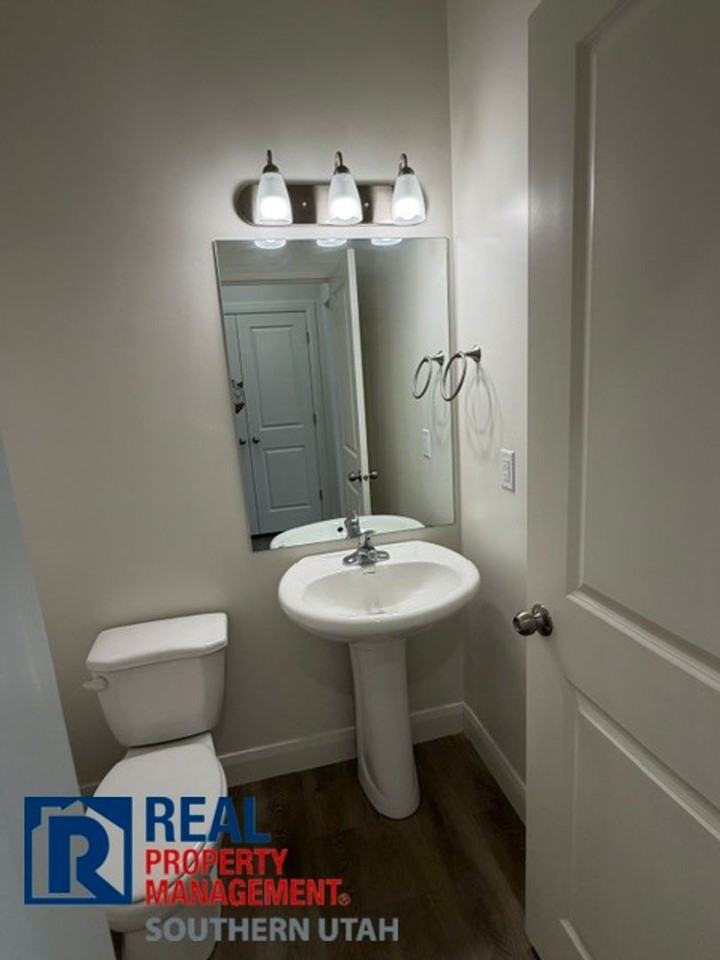 350 350 W. Old Hwy #50 - Photo 7 of 16