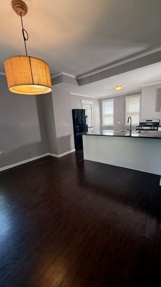 151 Calvert St - Photo 6 of 44