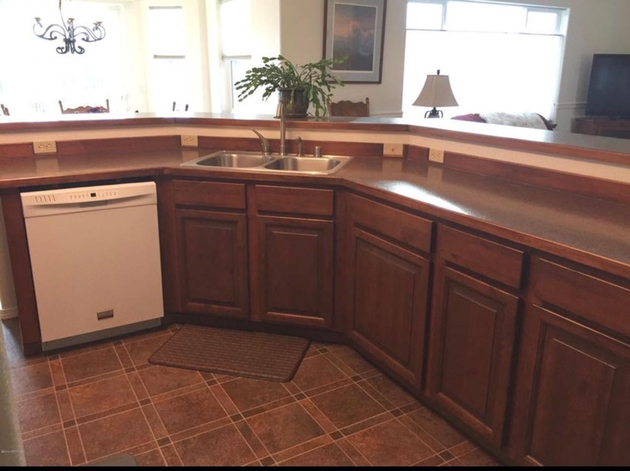 2887 N Terrell Dr - Photo 4 of 20
