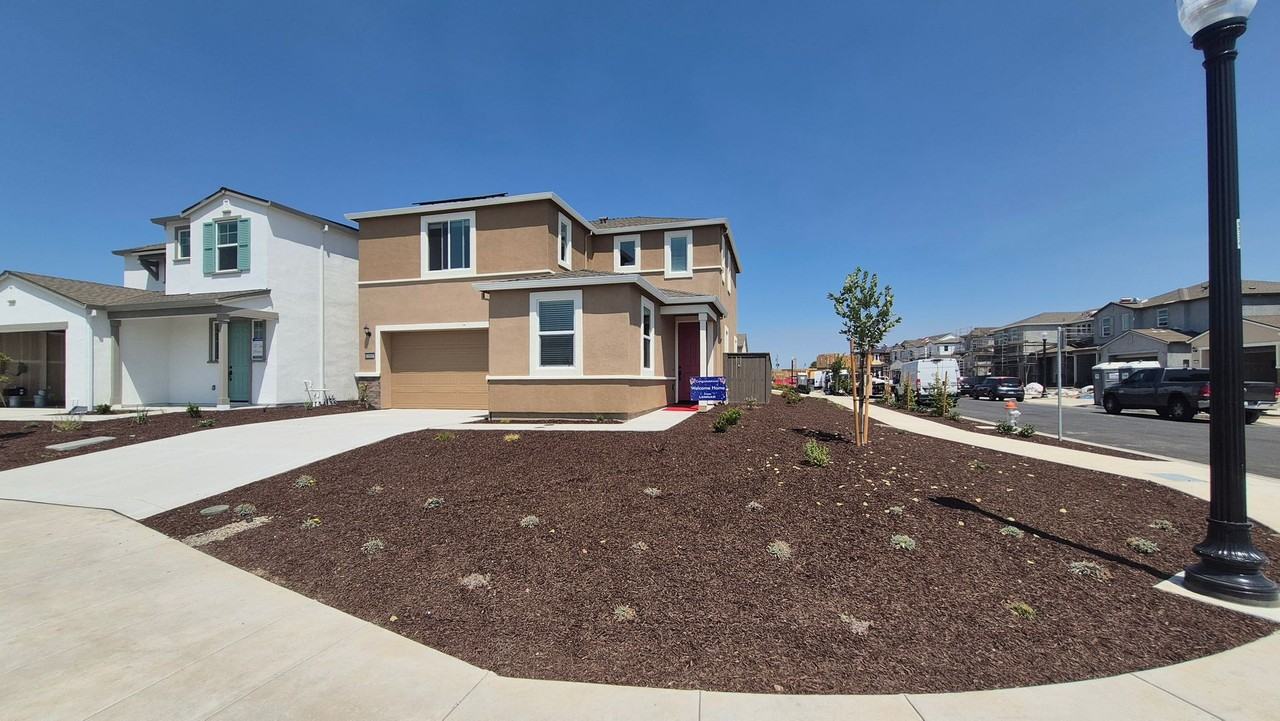 3501 Eventide Ave - Photo 4 of 27
