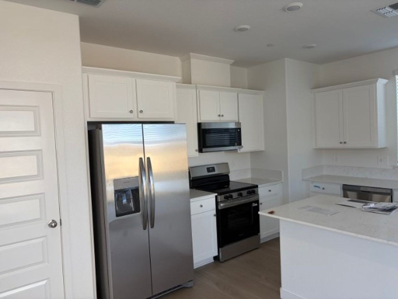3501 Eventide Ave - Photo 5 of 27