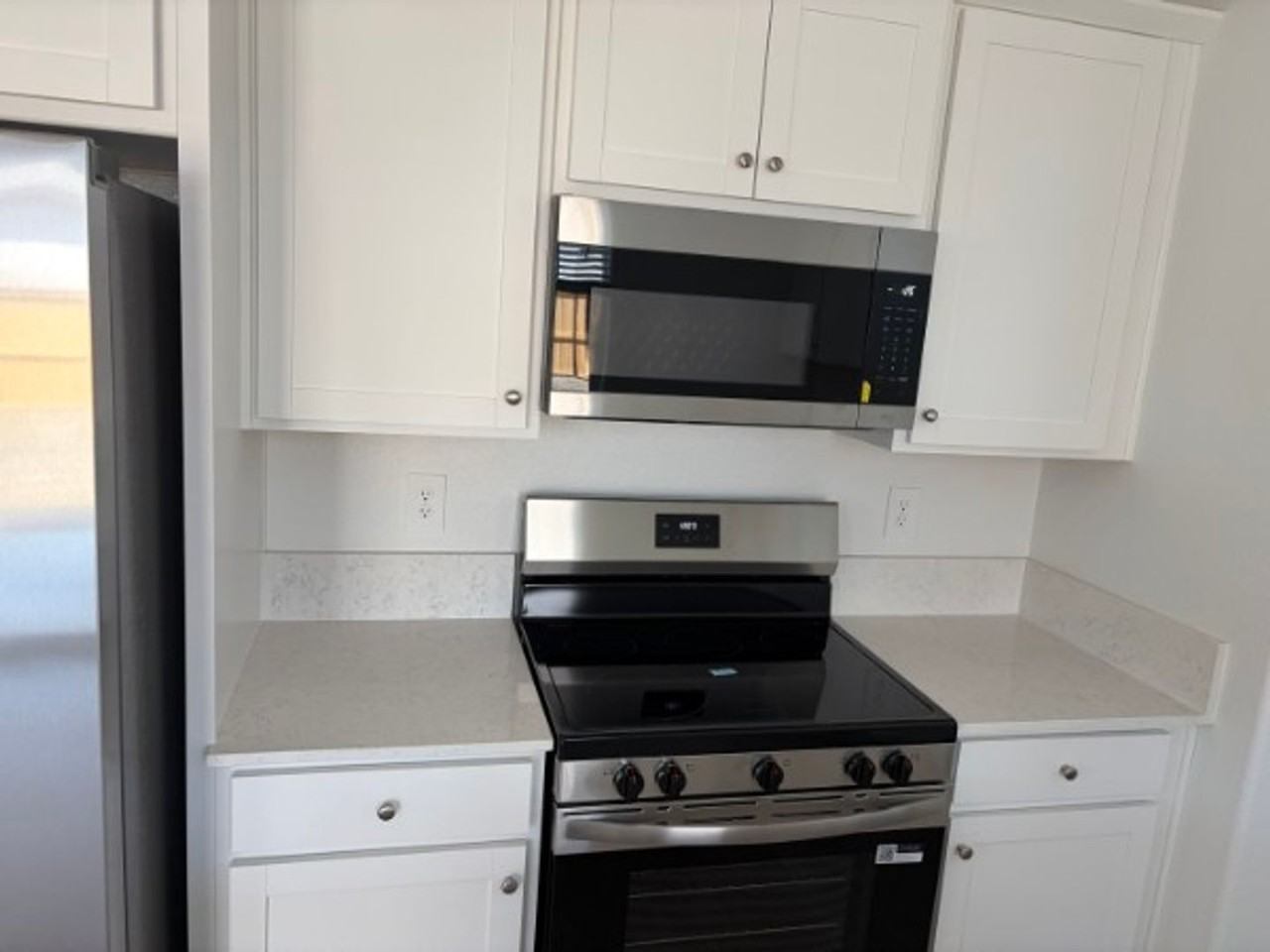 3501 Eventide Ave - Photo 6 of 27