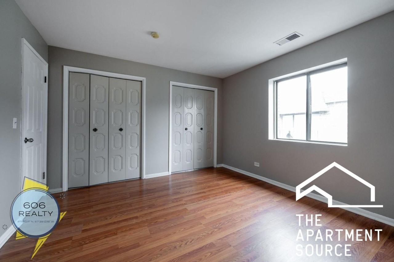 2300 N Harlem Ave #606 - Photo 4 of 12