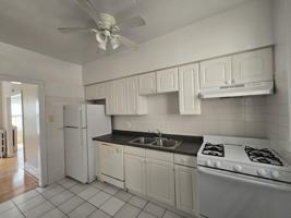 featured image of 908 Reba Pl #2S