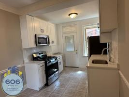 featured image of 4165 N Milwaukee Ave #2
