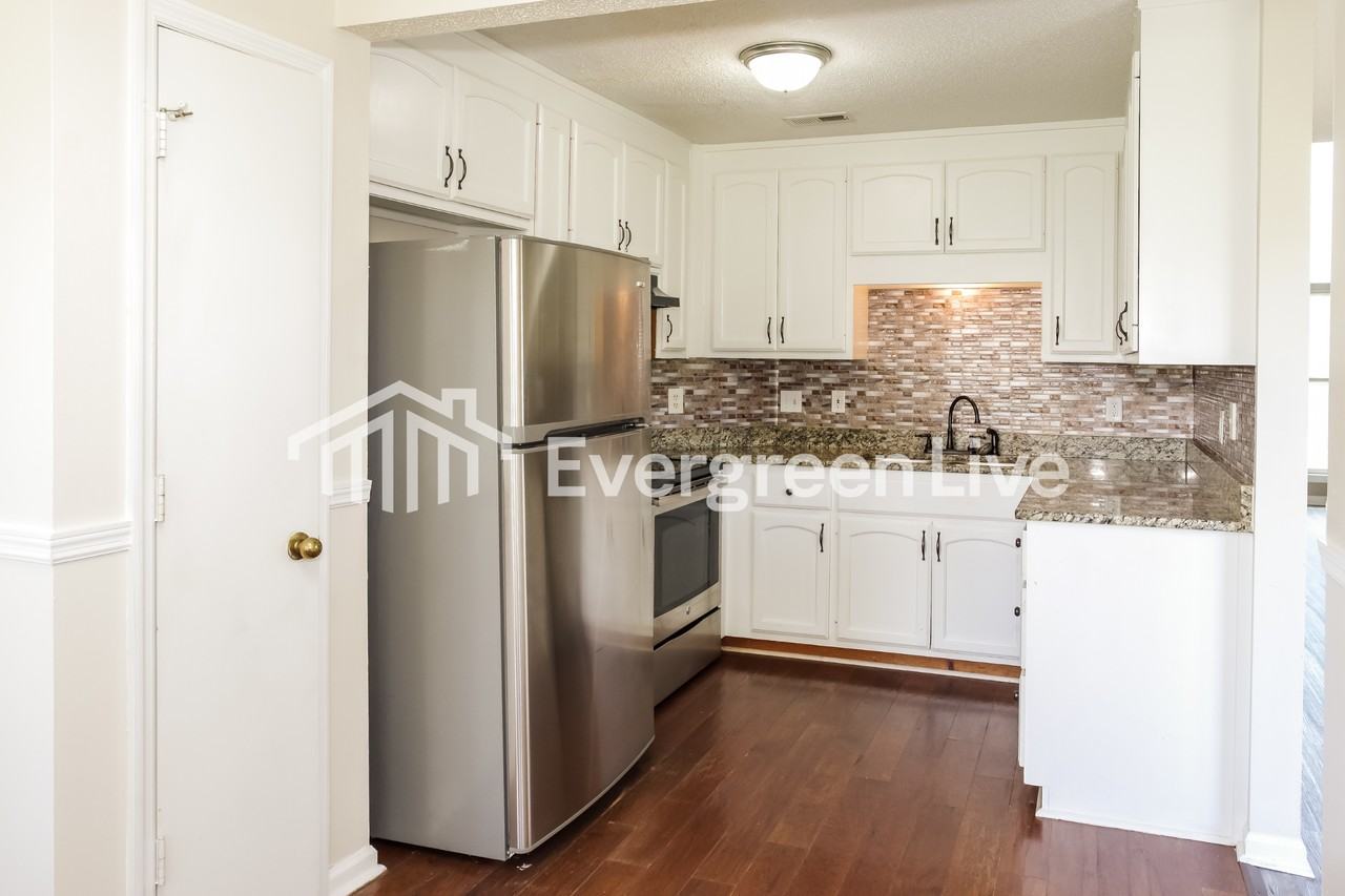 114 Cotton Bend Dr Sw - Photo 6 of 15