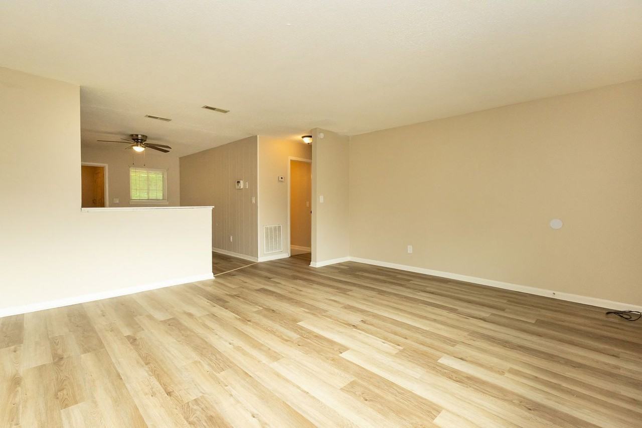 3973 Teakwood Dr #3973 - Photo 6 of 16