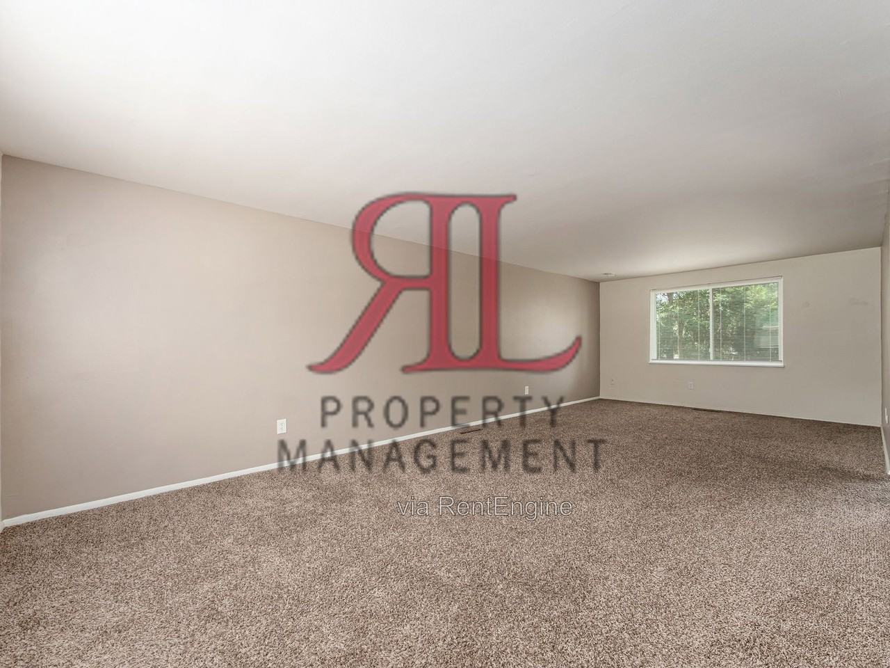 3664 Bogota Dr - Photo 5 of 34