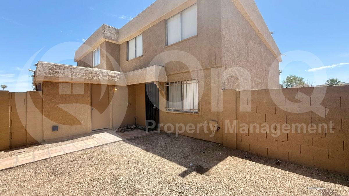 4604 E Riverside St - Photo 2 of 13