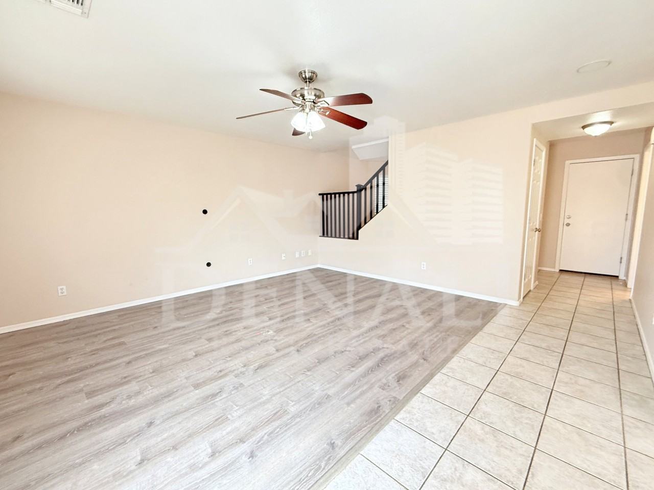 805 S Esmeralda - Photo 4 of 33
