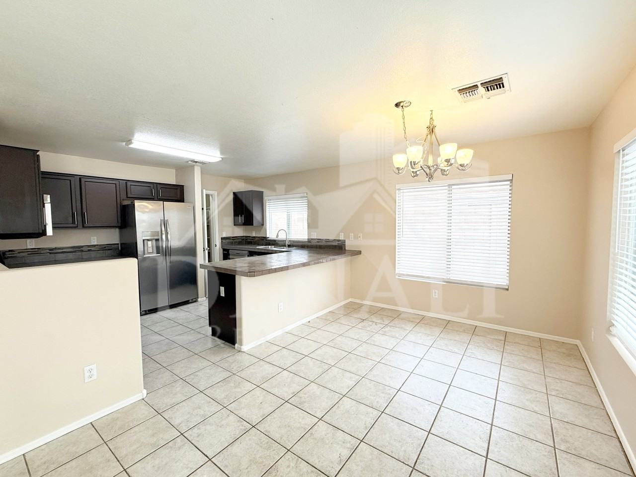 805 S Esmeralda - Photo 6 of 33