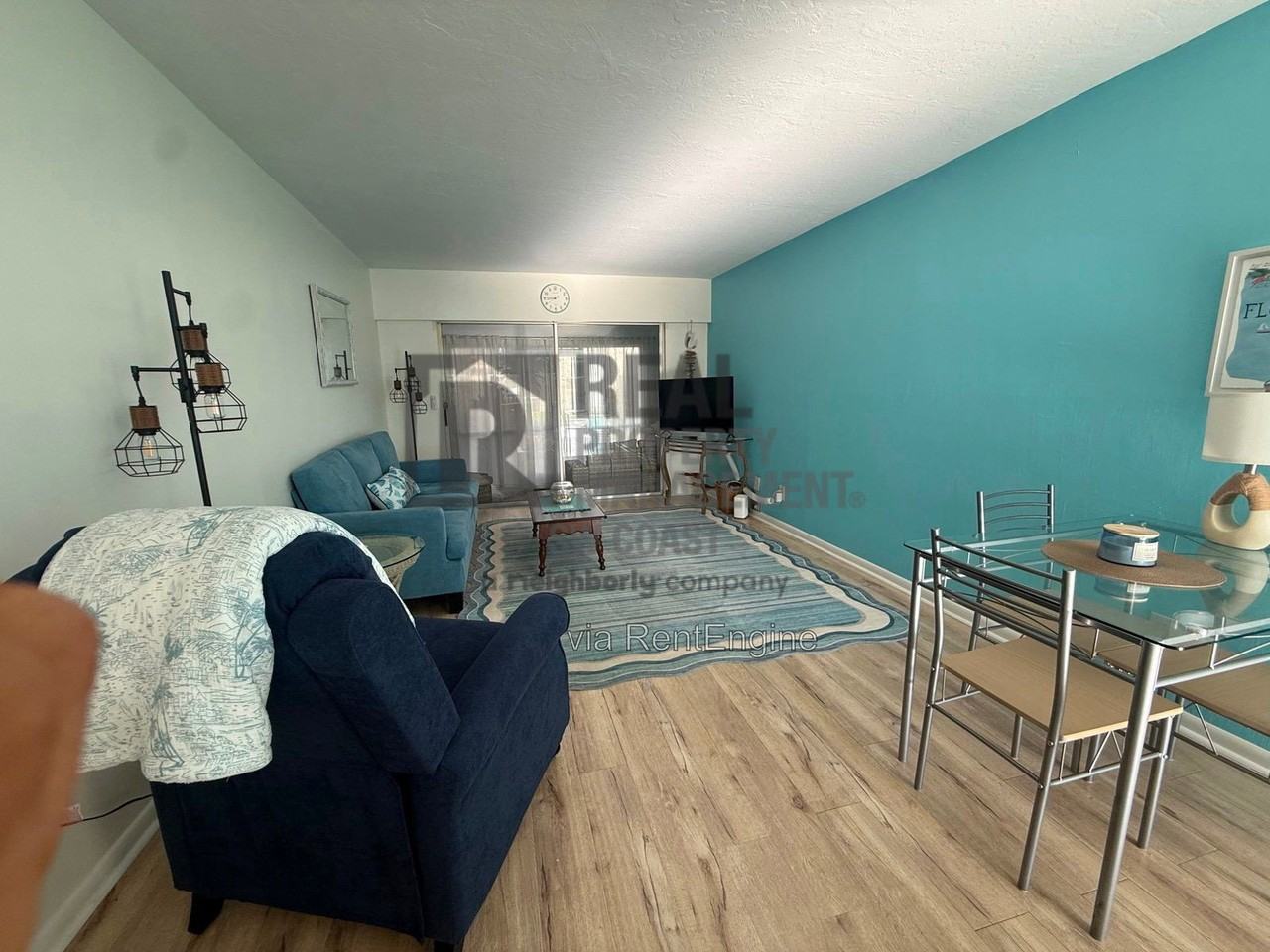 4718 Se 5th Ave #7 - Photo 3 of 15