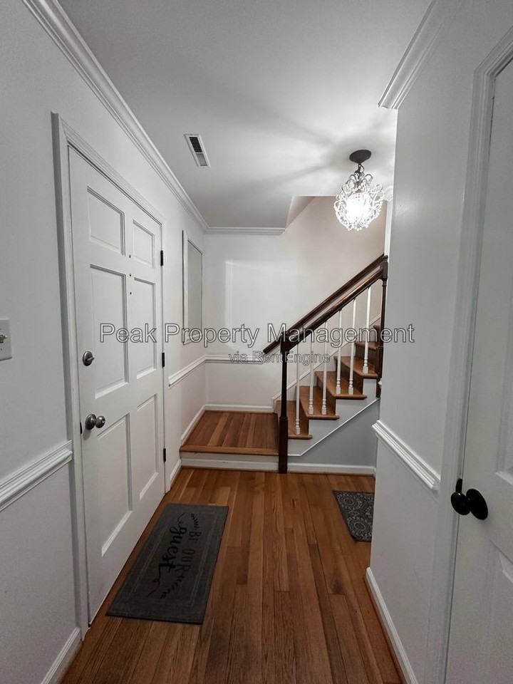 1825 Red Queen Ct - Photo 5 of 16
