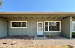 925 Nw Joy Ave #4 - Photo 1 of 1