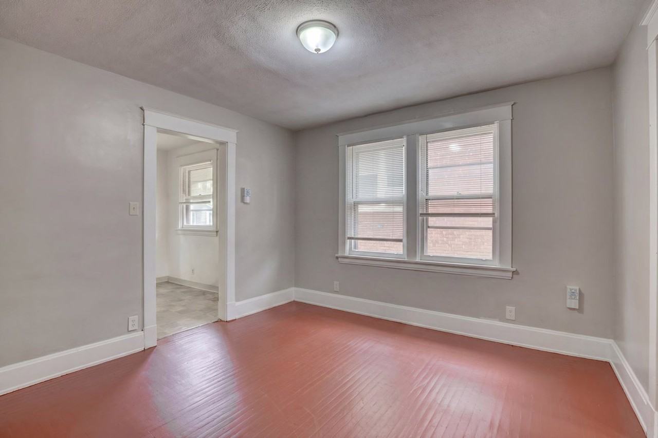 510 Maple Ave - Photo 6 of 17