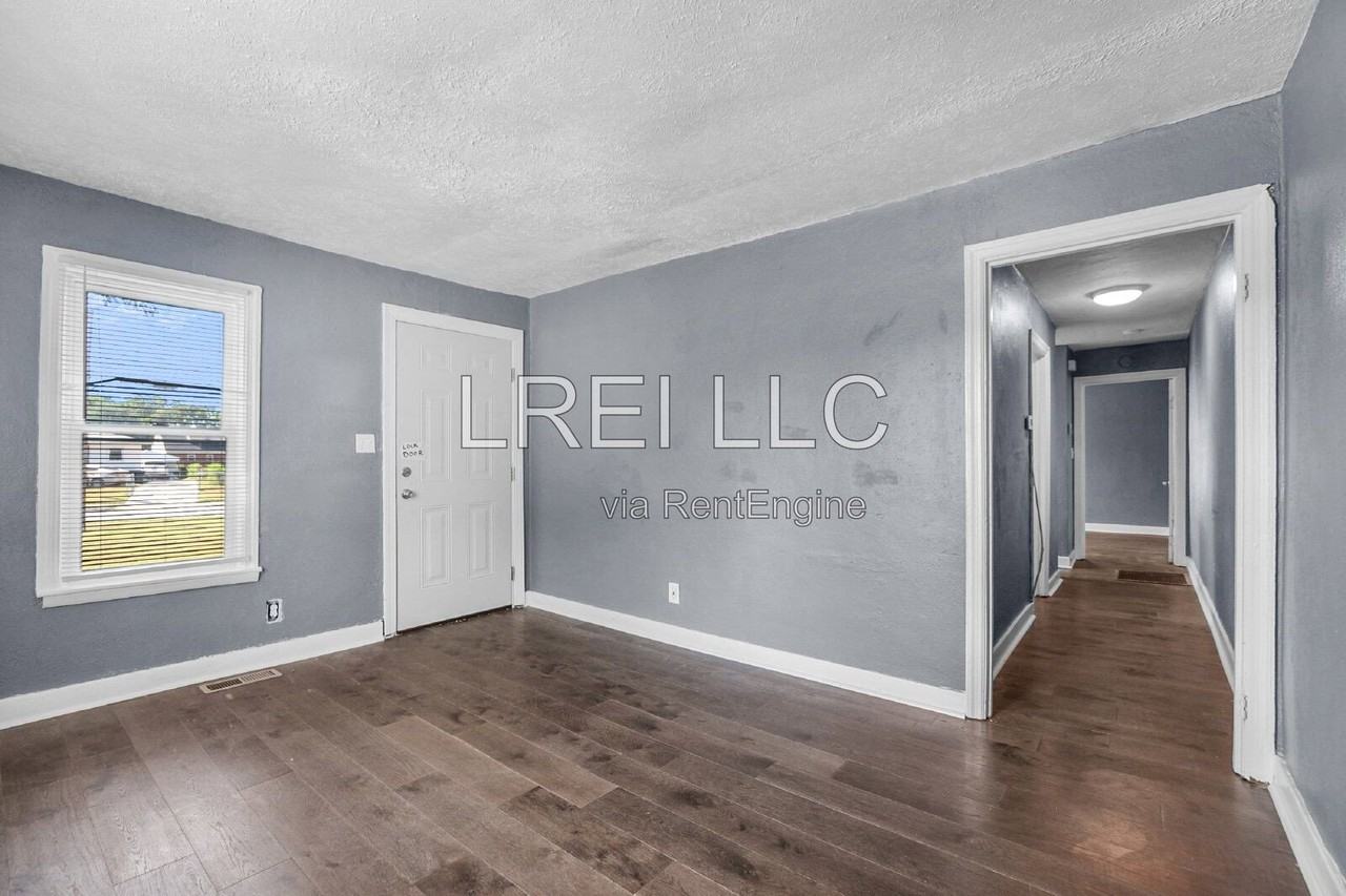 1443 S 32nd St #2 - Photo 2 of 18