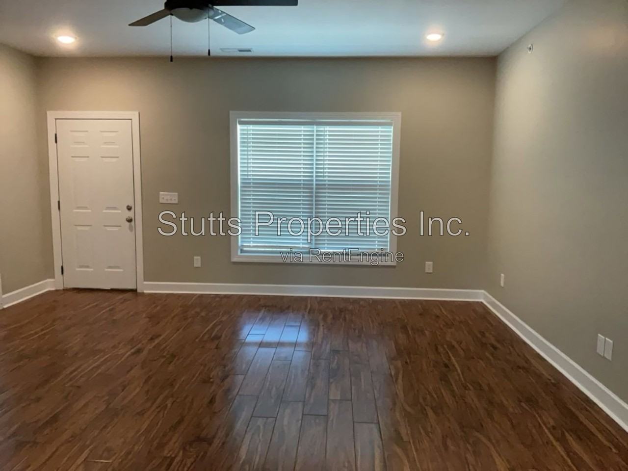 145 Bruin Pl #223 - Photo 2 of 10