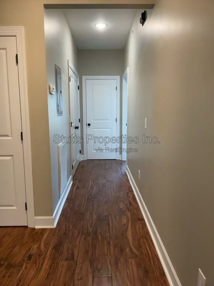 145 Bruin Pl #223 - Photo 7 of 10
