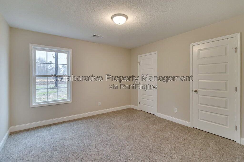 338 Tallulah Bnd - Photo 4 of 21