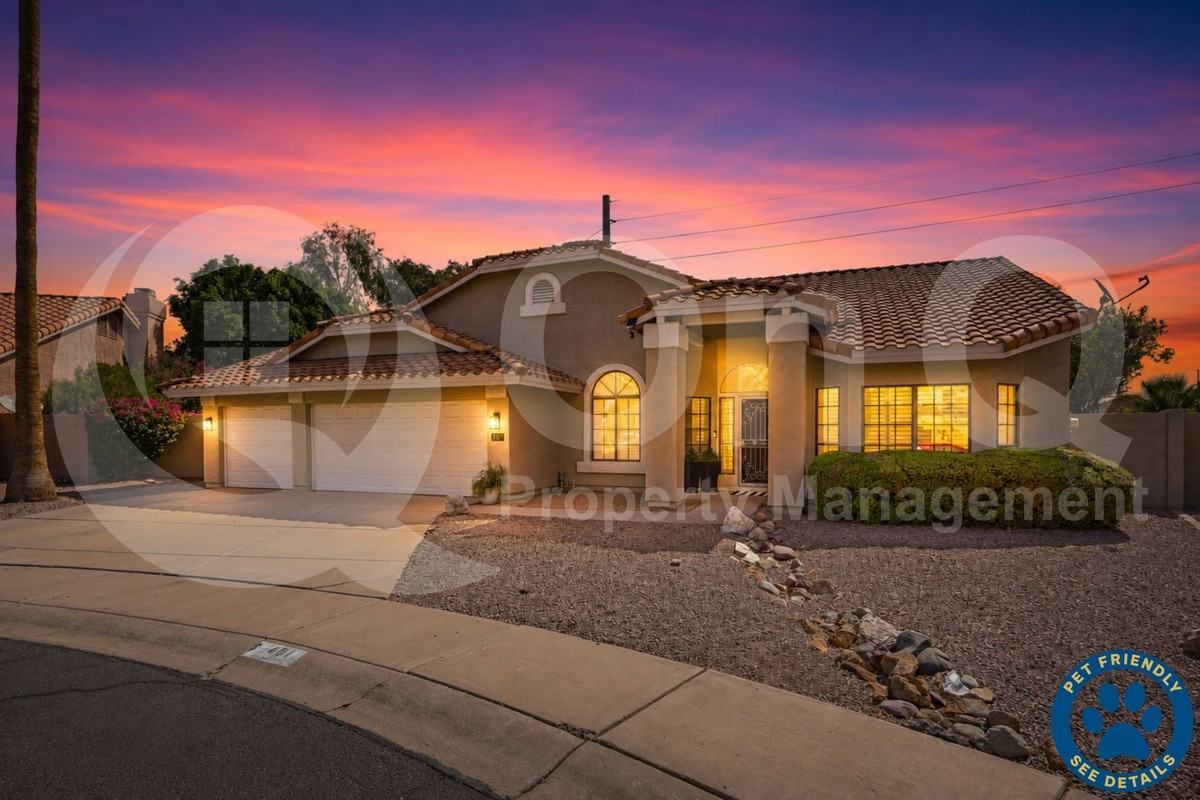 401 S Tiago Dr