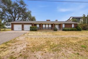 featured image of 3548 Midland Dr