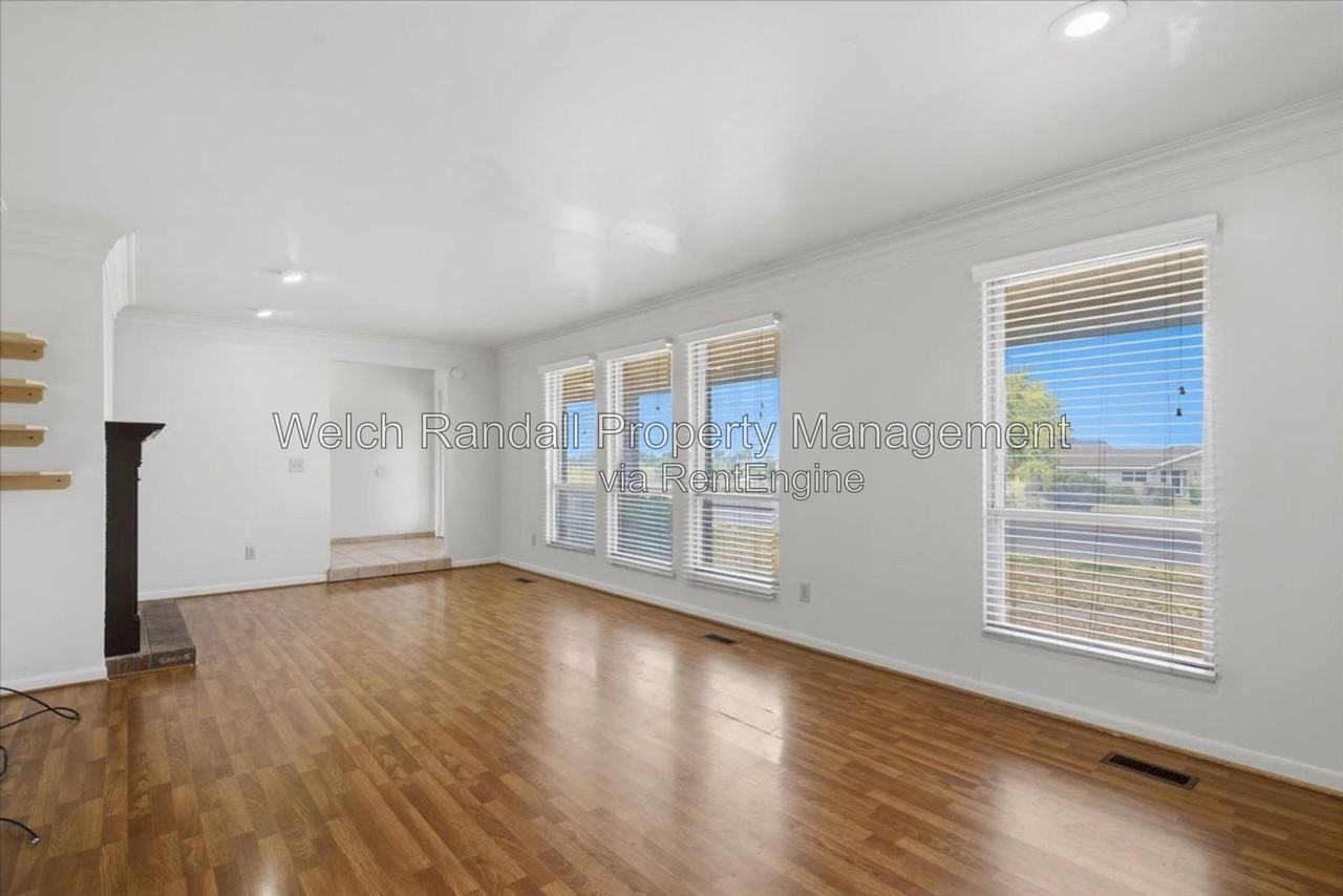 3548 Midland Dr - Photo 5 of 21