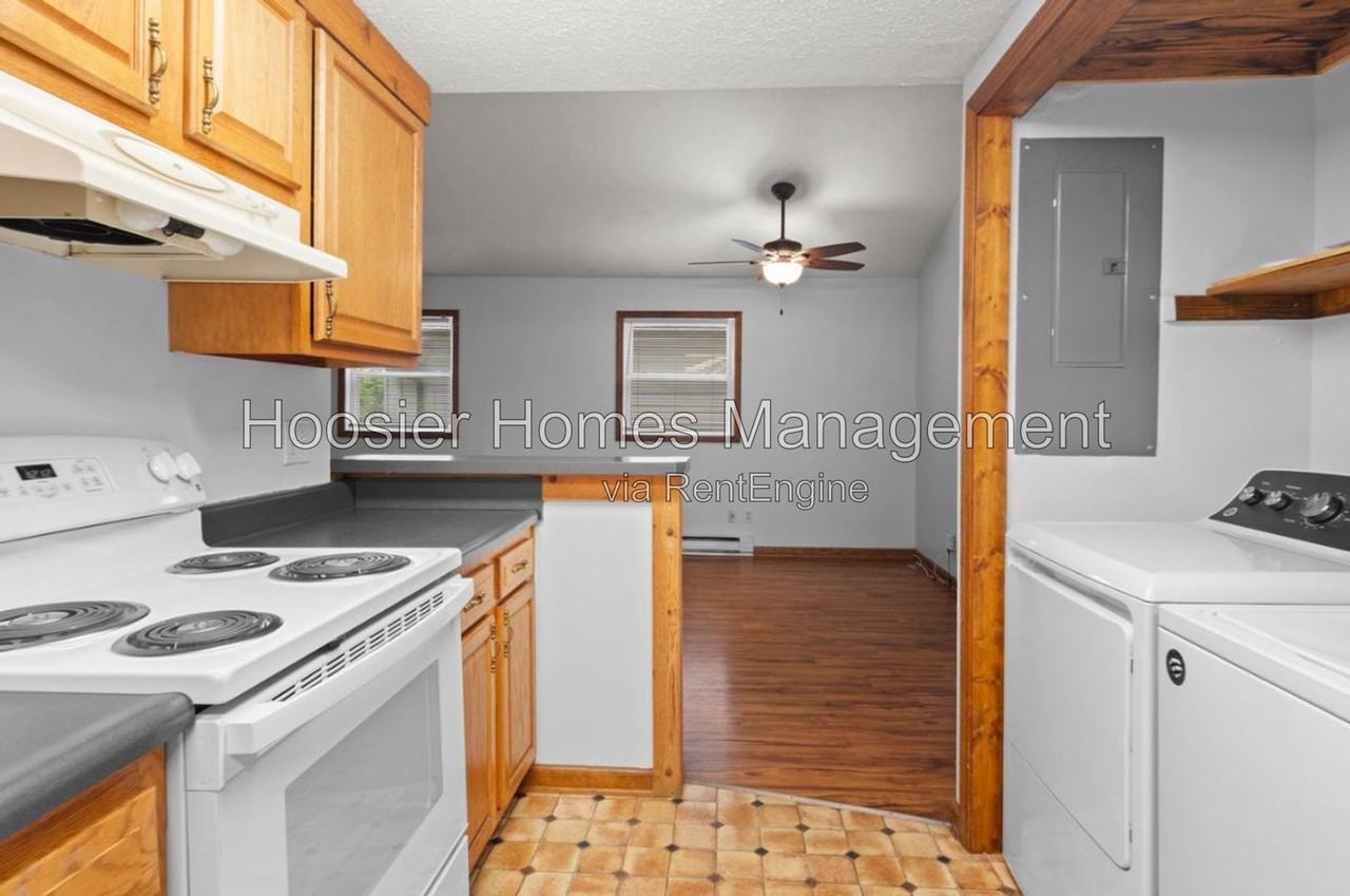 2919 S East St - Photo 5 of 14