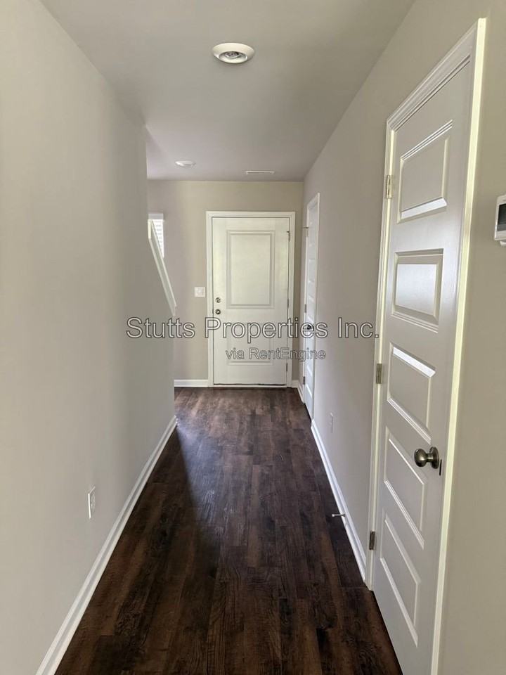 Hudson Rd - Photo 7 of 14