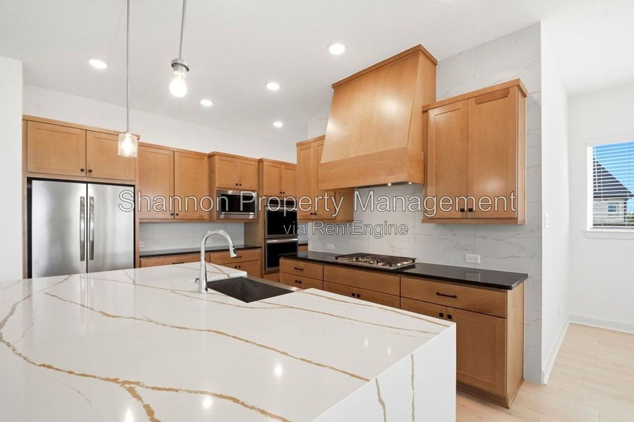 14314 Olive Harbor Trl - Photo 6 of 24