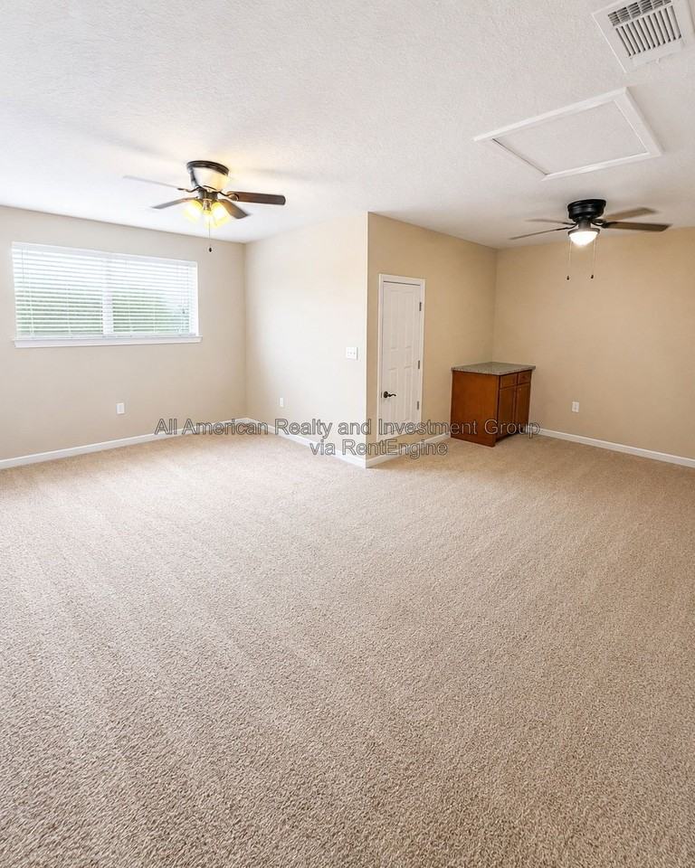 2271 Lewis St - Photo 6 of 14