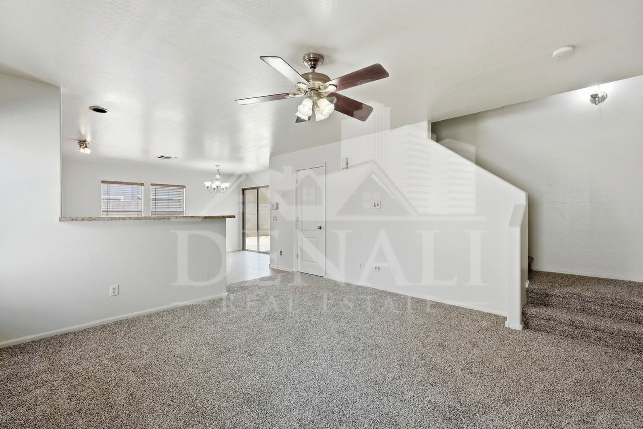 4923 N 108th Dr - Photo 4 of 23