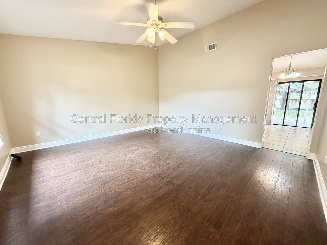 2925 Amroth Pl - Photo 6 of 19