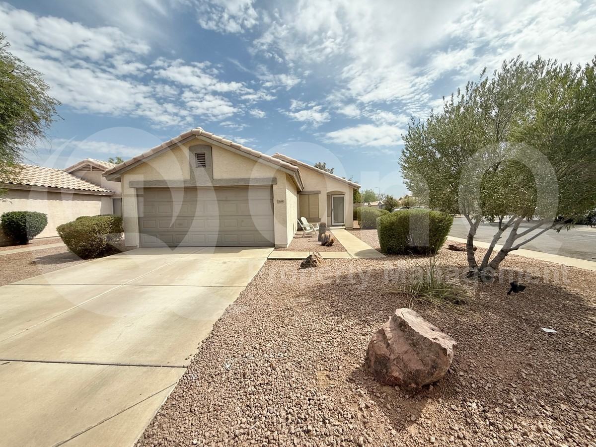 10609 W Rosewood Dr