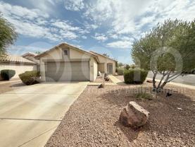 10609 W Rosewood Dr - Photo 1 of 1