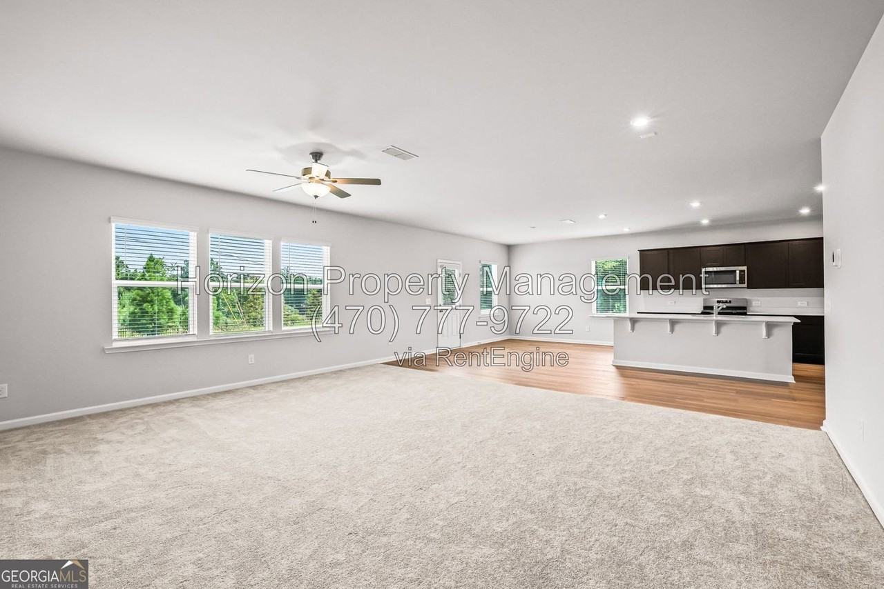 3116 Morris Hills Drive - Photo 5 of 23