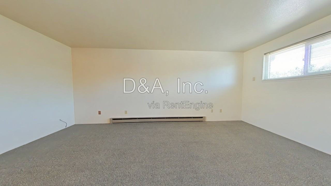2311 Nw Grant Ave #5 - Photo 3 of 10