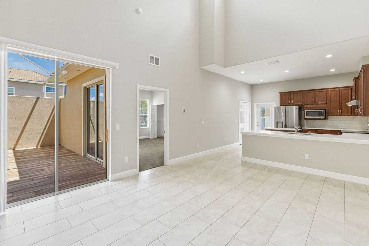 1214 Godavari Way - Photo 4 of 32