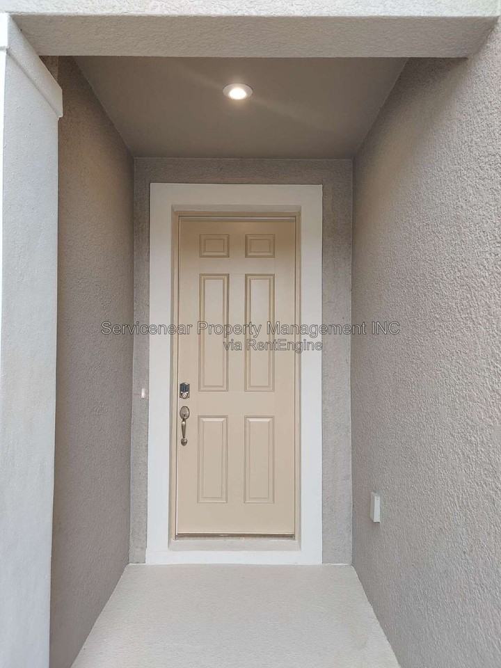 6025 Grand Sonata Ave - Photo 4 of 23