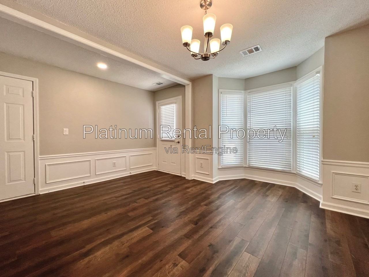 2813 Priestcliff Dr Se - Photo 5 of 34