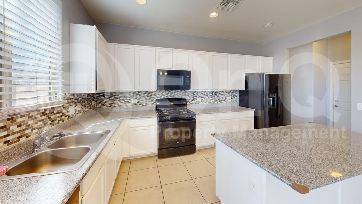 6168 W Bandelier Ct - Photo 2 of 19
