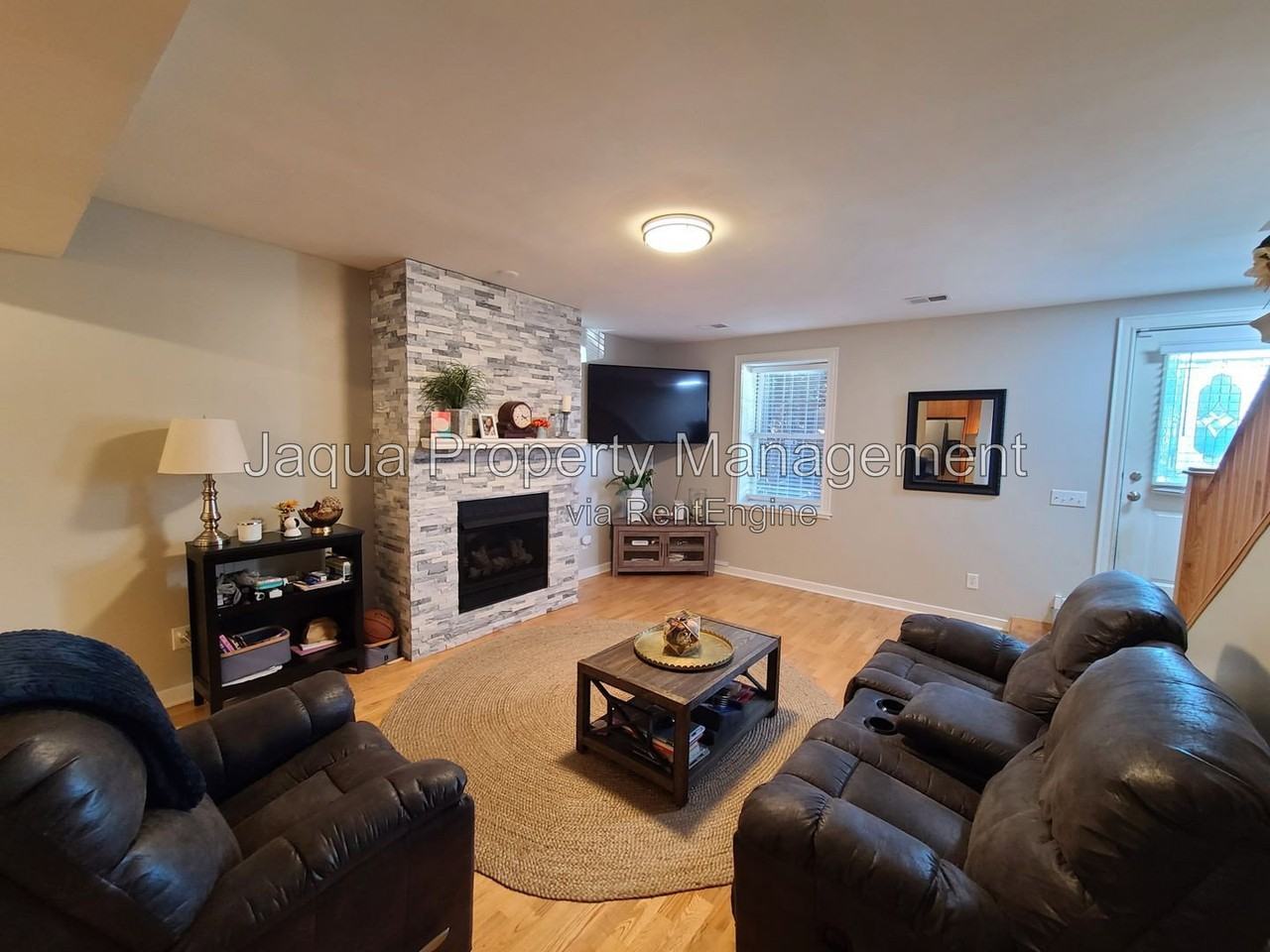 1117 Broad St #T5 - Photo 4 of 22